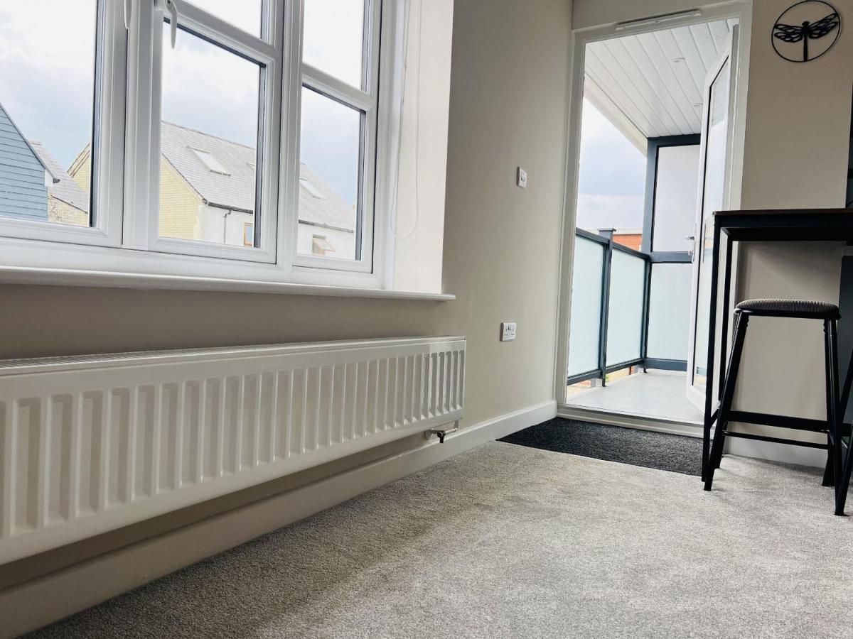 Apartment Citrine Apartments: Modern Racer's Retreat With Parking Newmarket (Suffolk)