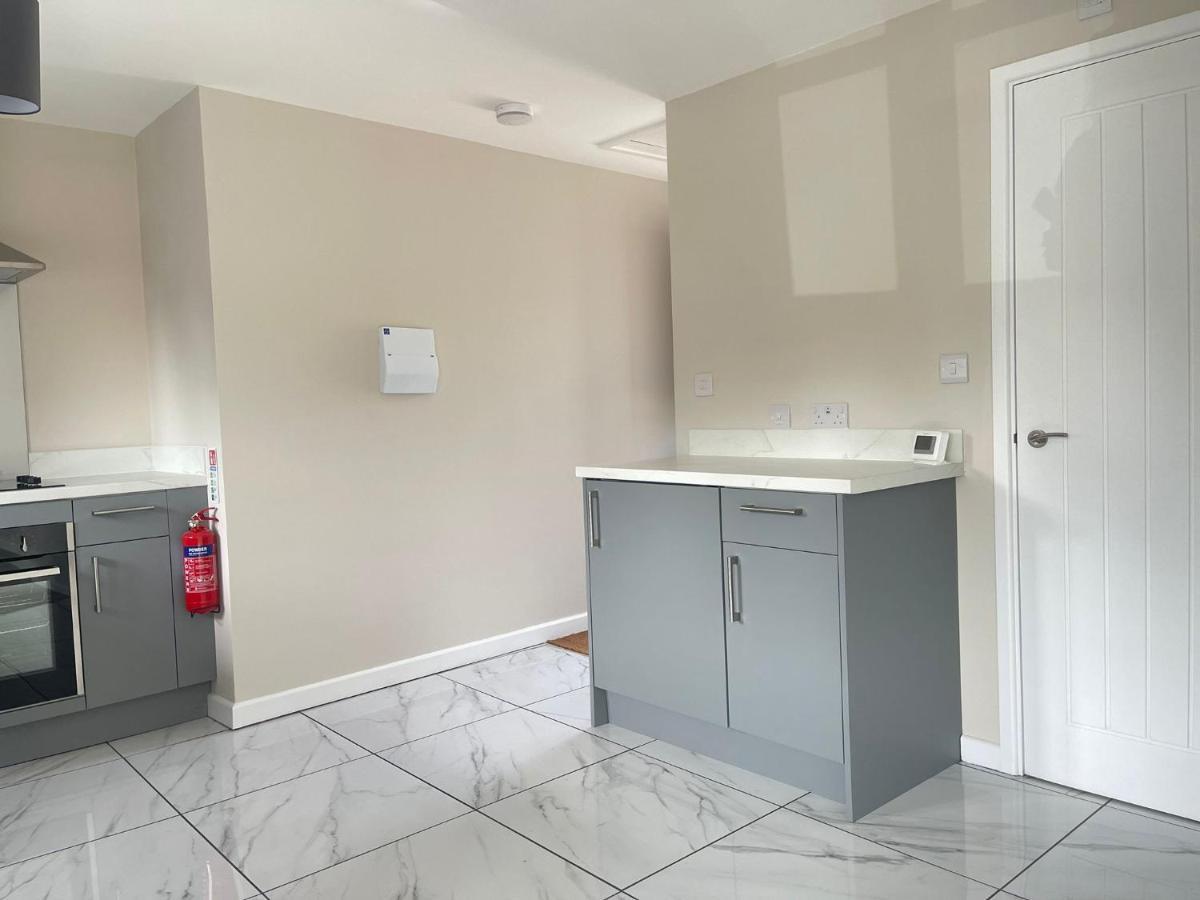 Citrine Apartments: Modern Racer's Retreat With Parking Apartment Newmarket (Suffolk)